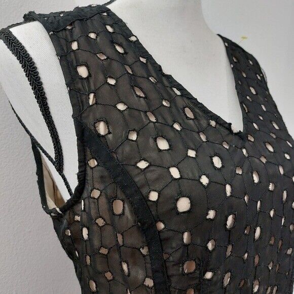 The Limited Dresses & Skirts - The Limited Women's Size 6 Black Textured Geometric Cutout V-Neck Sheath Dress